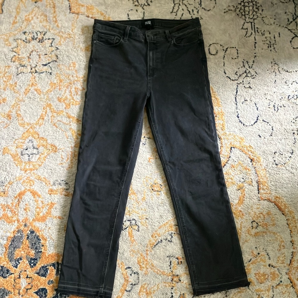 PAIGE Black Ankle Cropped Jeans Classic Style